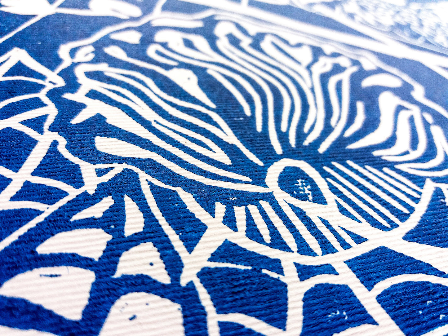 Lino print Linogravure Linocut print Cockatiel parrot art Flower wall art Original artwork Botanical print Nature lover gift art nouveau artwork Large floral decor Dark blue parrot Bedroom wall decor	Printmaking relief Handmade Kids room Living room Workspace Bedroom decor New first home gift decoration acssessories