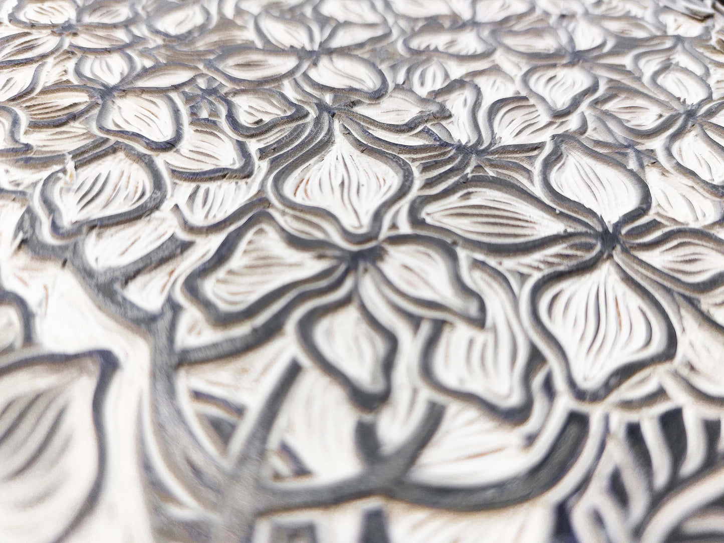 linocutting process / linocut / linogravure / block lino