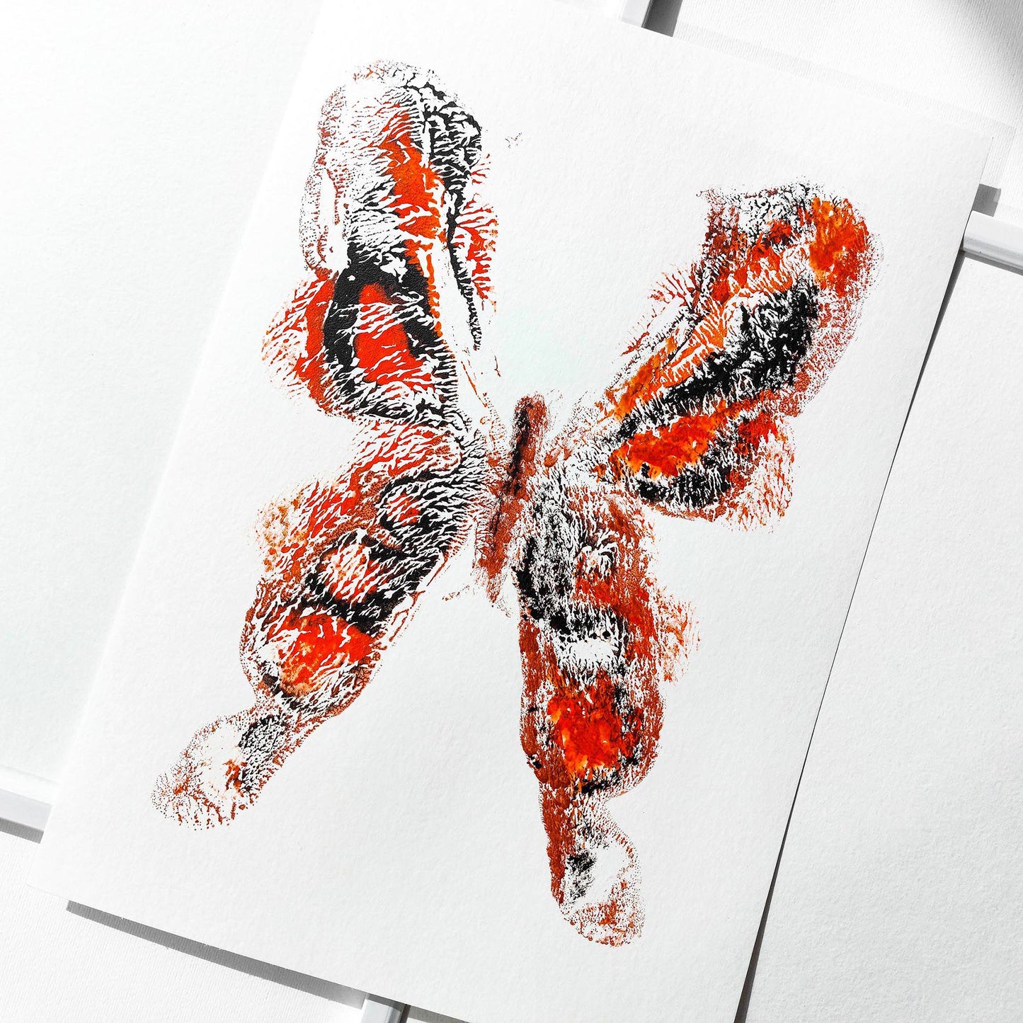 Red black abstract butterfly monotype print nordic minimalist relief acrylic original artwork handprint contemporary insect office meditation one of a kind reading nook study room wall art mindfulness decor mother gift ideas printmaking living room monoprint master bedroom entryway unique Present xmas boho classical style bohemian decoration dopamine eclectic scandinavian textured trendy aesthetic apartment housewarming dining heilroom laundry hostess mom mother grandmother sister daughter aunt
