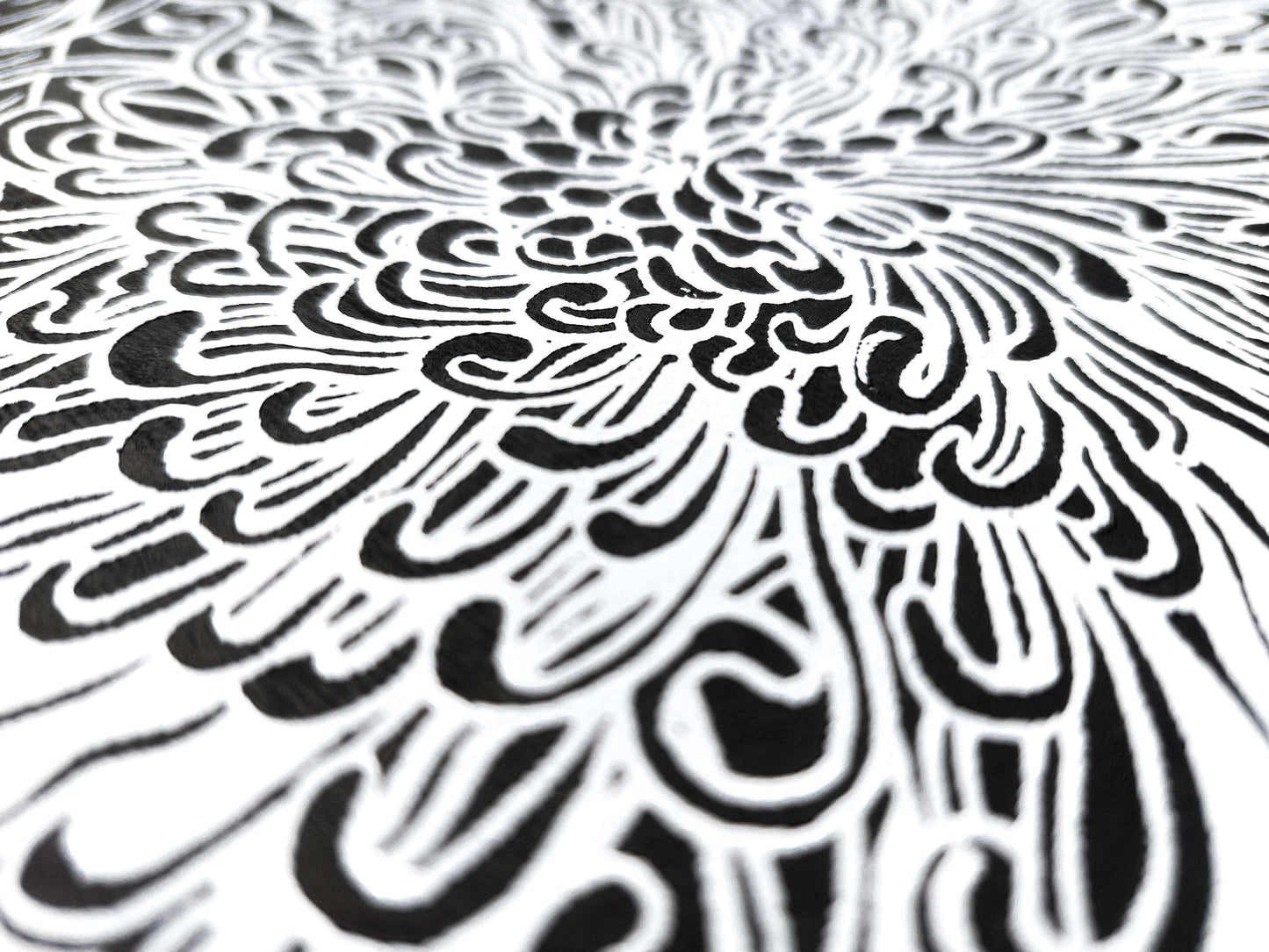 Details black japanese chrysanthemum flower Linocut print / printmakink / relief print / lino print / linogravure