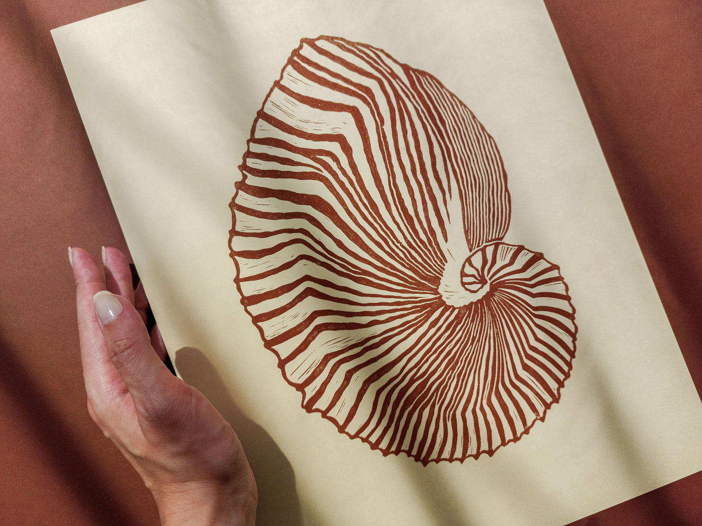 Beige and brown sea shell art Linocut print art for Bedroom or bathroom wall decor UNFRAMED / living room wall adecor for New home gift, houswarming gift, nature lover gift, Nautical wall decor, Simple artwork, Hampton style decor, Coastal wall art