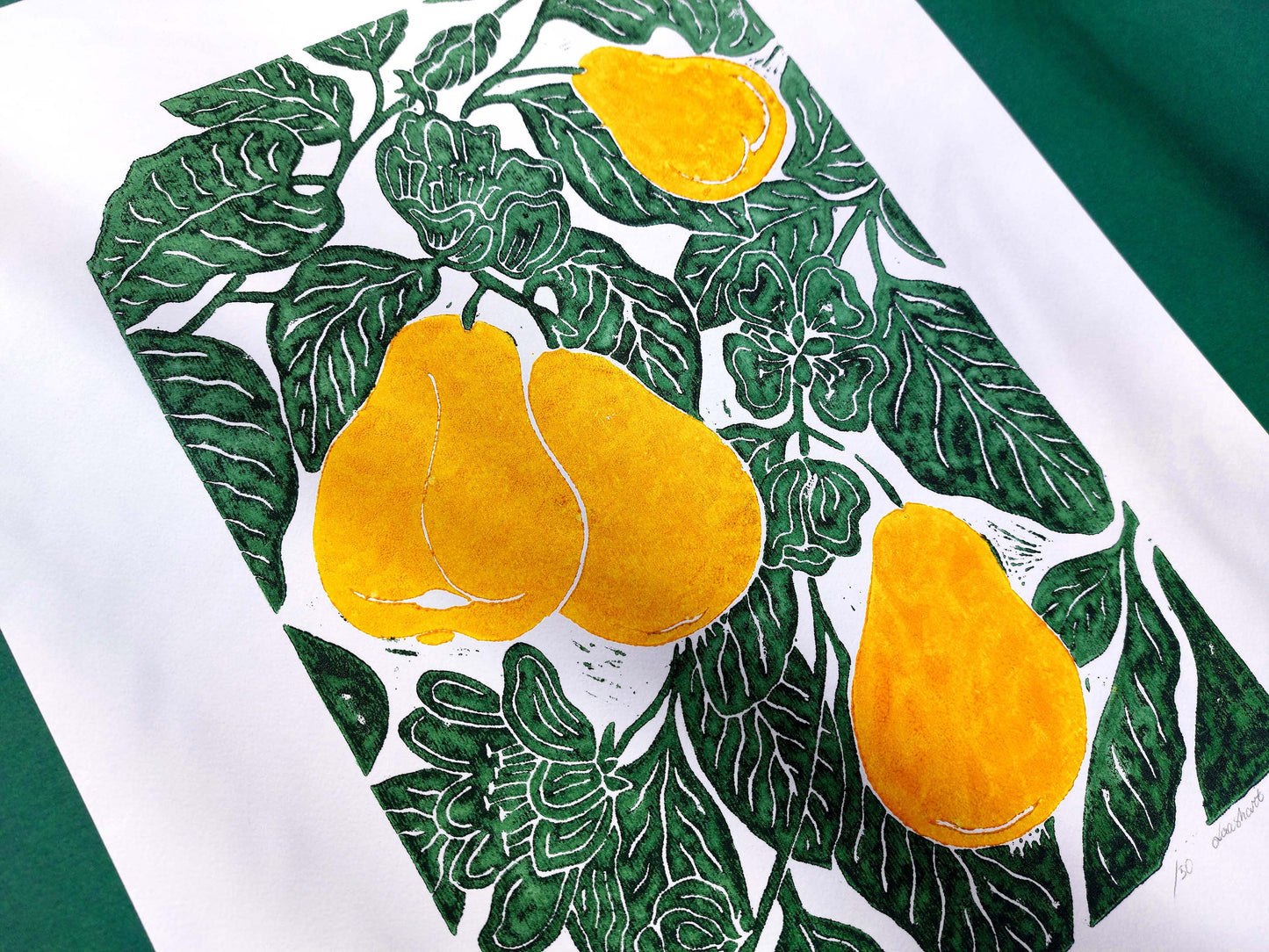Pears linocut print / Original artwork Botanical fruit for modern kitchen wall art or Nature lover gift UNFRAMED / printmaking, lino print, linogravure, block print, relief print for modern kitchen art, dining room wall decor, bedroom, housewarming gift, nature lover gift, new home gift mother gift