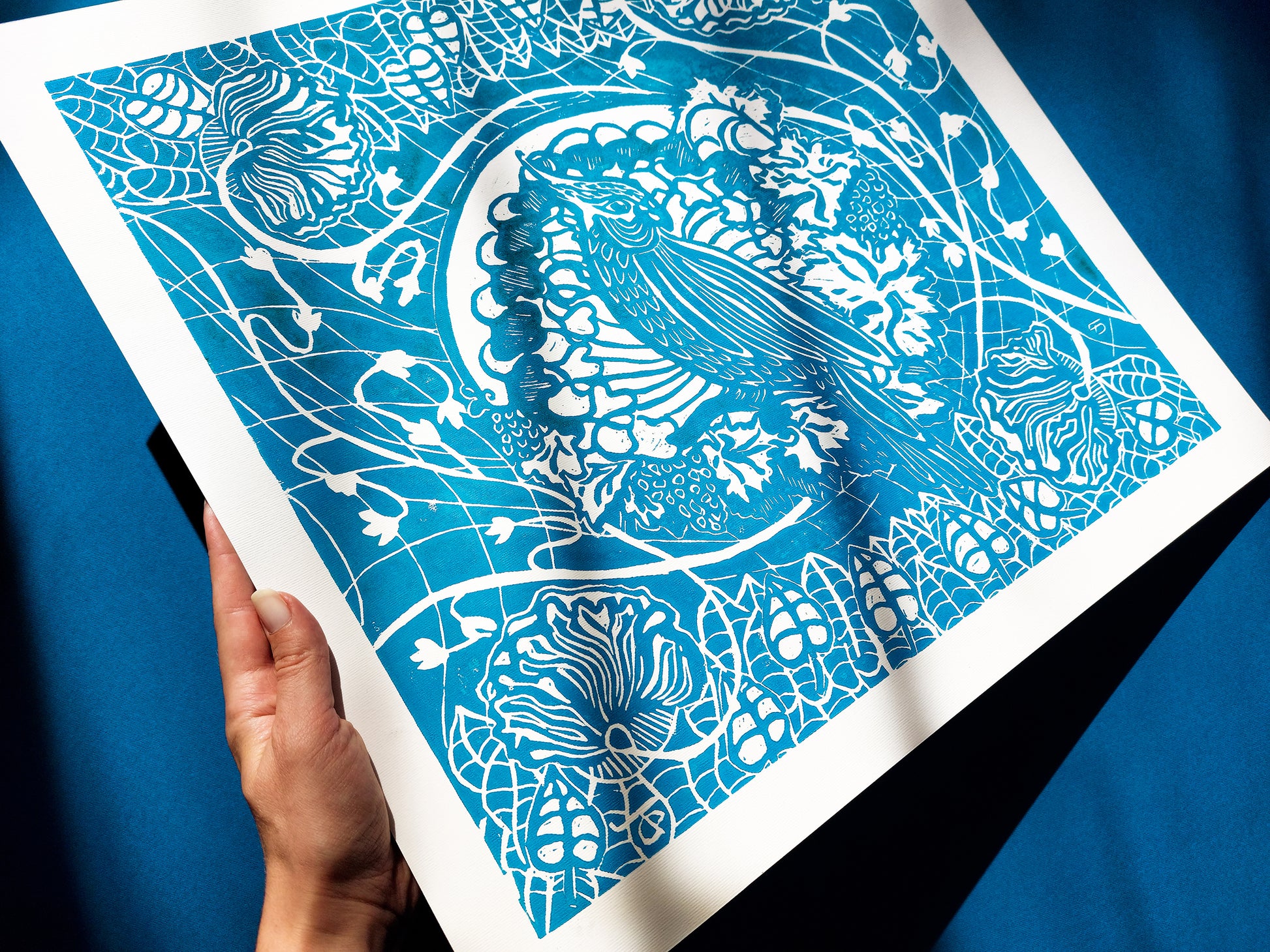 Lino print Linogravure Linocut print Cockatiel parrot art Flower wall art Original artwork Botanical print Nature lover gift art nouveau artwork Large floral decor Light blue parrot Bedroom wall decor	Printmaking relief Handmade Kids room Living room Workspace Bedroom decor New first home gift decoration acssessories