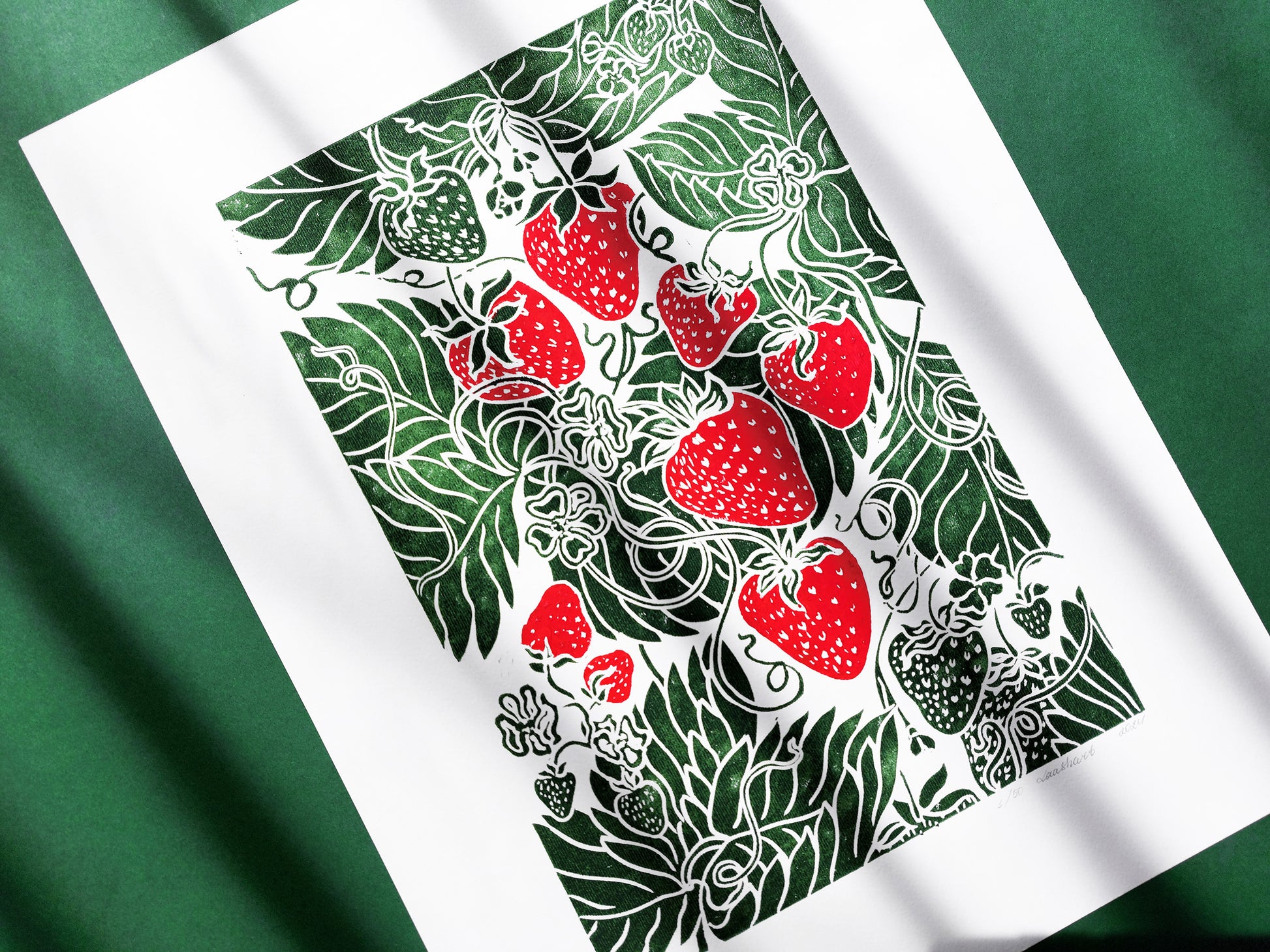 Linocut print	Linogravure lino	Botanical block	original artwork	Relief printmaking	linoleum wall art	Farmhouse lover gift	Bedroom dining decor	Modern kitchen art	cottagecore decor	Berry Strawberries	strawberry nature	first home gift farm