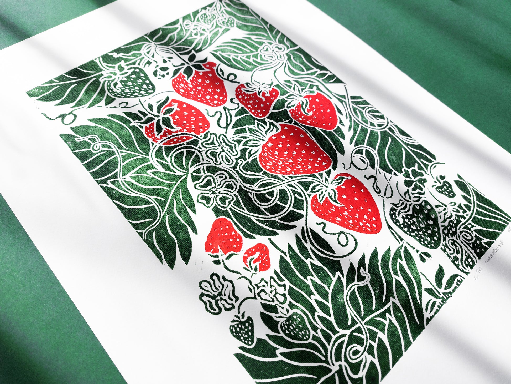 Linocut print	Linogravure lino	Botanical block	original artwork	Relief printmaking	linoleum wall art	Farmhouse lover gift	Bedroom dining decor	Modern kitchen art	cottagecore decor	Berry Strawberries	strawberry nature	first home gift farm