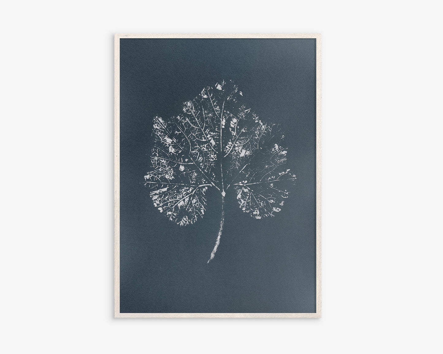 Large Modern Gray
Plant Monotype Print
White Textured Leaf
Original Artwork
Cottagecore Wall Art
Relief Decor
New Home Gift
One of a Kind
Printmaking Art
Housewarming Gift
Farmhouse Kitchen
Living Room Decor
Bedroom Minimalist