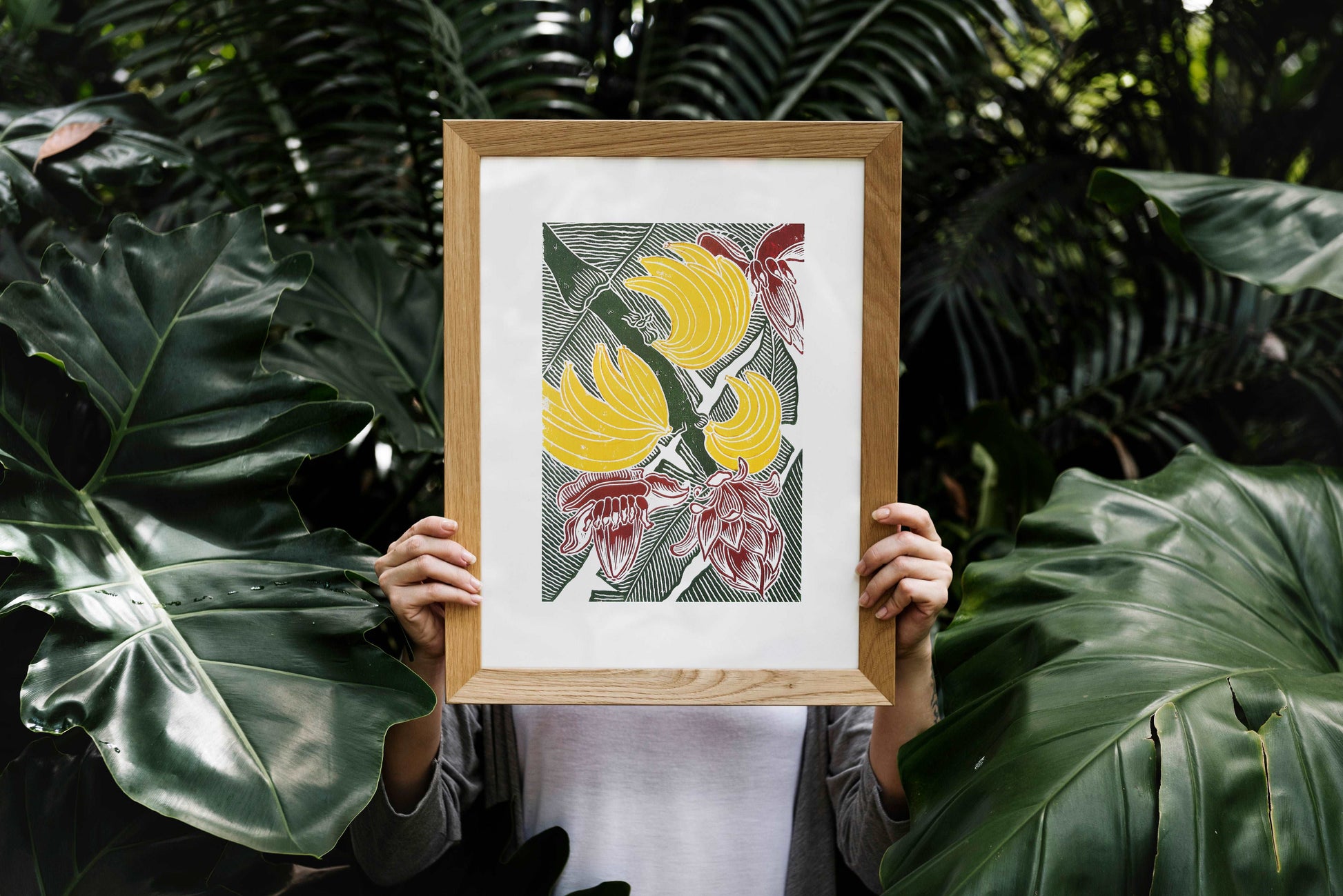 Banana linocut print  / Original artwork Botanical fruit for modern kitchen wall art or Nature lover gift UNFRAMED / lino print, linogravure, block print, relief print, printmaking, handmade art, living room, dining room, farm kitchen decor, bedroom, tropikal art