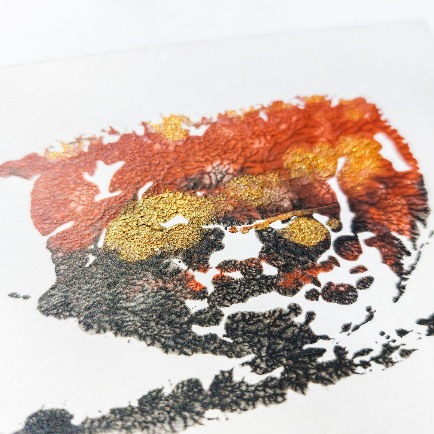 abstract cup of coffee gallery wall set of 3 monotype print modern kitchen dining room decor autumn art hostess self gift fall home office barista one of a kind coffee lover mini hot drink printmaking wife handprint unique midimalism classical dopamine eclectic scandinavian minimalist aesthetic moody girly acrylic farmhouse bookshelf shelf entryway decordried new home mom grandmom grandmother mother father handmade for the housewarming  for her friend Warm Tones Cafe Shop Cozy Breakfast Nook