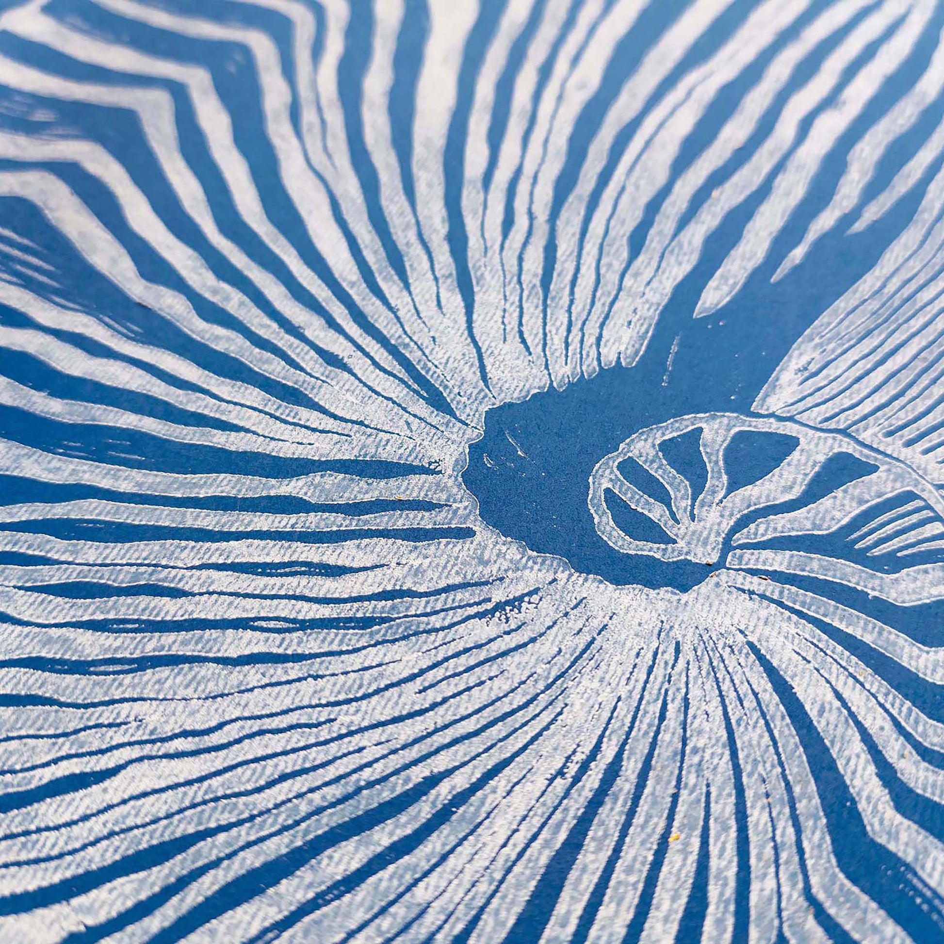 navy blue hampton decor abstract brown sea shell linocut print summer wall art original artwork classical relief lino maritime living linogravure 
Relief print, realtor closing gift, Printmaking art, original illustration, hallway wall art, original artwork, one of a kind, office wall decor, family room, nurse gift, niece gift from aunt, new mom gift, new job gift, New home gift, foyer, new grandma gift, new apartment housewarming gift, new apartment gift, staircase wall art, eclectic, minimalist Nature