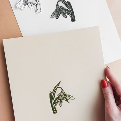 Sage green vintage flower anatomy snowdrop rustic linocut print original artwork chateaucore relief handprint quiet luxury study room decor nature linogravure mom gift ideas floral lino minimalist botanical sage green color staircase valentine hostess printmaking bedroom mother grandmother living home office workspace handmade educational farm retro dining entryway kitchen dorm wife woman sister godmother apartment Present Gratitude Professor powder guest room farmhouse new beginnings