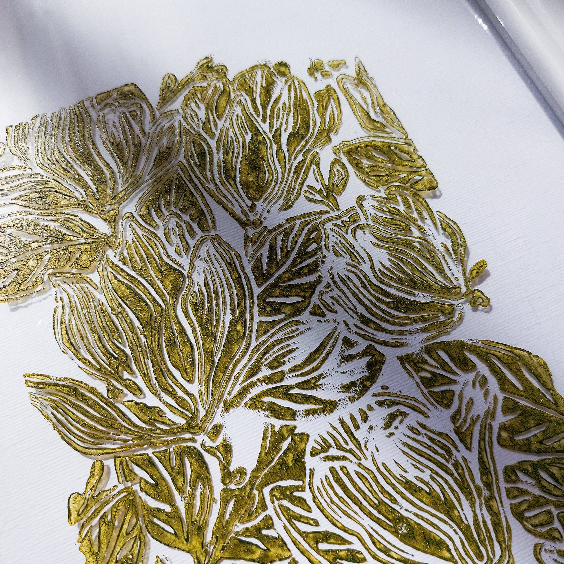 retro cottagecore magnolia flowers linocut print flexible plexiglass relief monoprint sage green color floral lino original artwork window nook decor mother gift ideas rustic linogravure study room wall art laundry room retro handprint hallway coworker gift above bed reading nook grandmother gift self nature present staircase home hostess farmhouse kitchen block bedroom sister botanical printmaking farm sister mom mother new apartment godmother wife woman dining Entryway housewarming living room