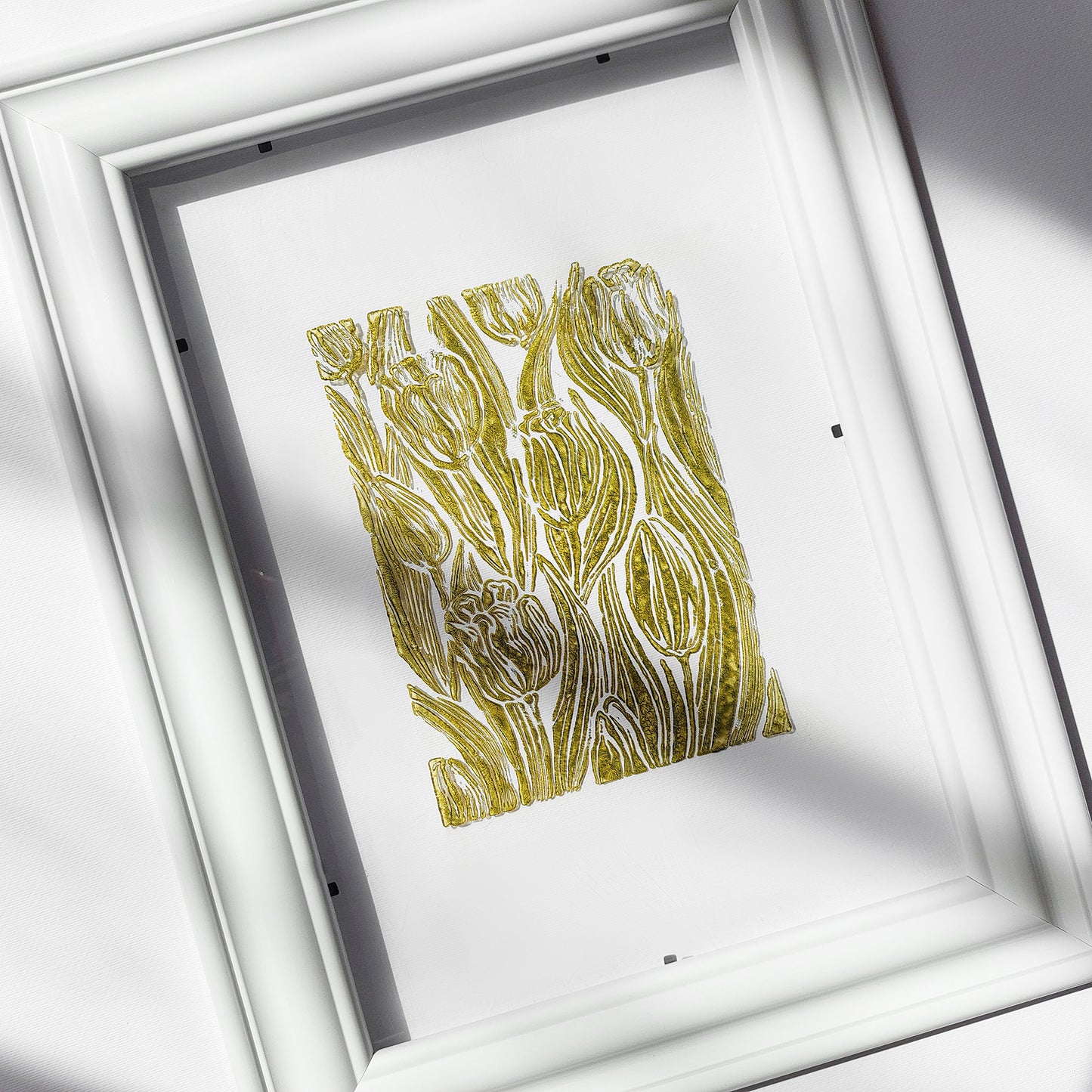 unique retro cottagecore tulip flower nature linocut print flexible plexiglass relief monoprint sage green color floral lino original artwork window nook decor 
boyfriend gift, nurse gift, guest bathroom, niece gift from aunt, new mom gift, new job gift, New home gift, new grandma gift, new apartment housewarming gift, living room wall art minimalist, new apartment gift, bedside, dressing room, mid century modern, foyer, spa bathroom, artist studio, reading nook, new home gift, teacher appreciation