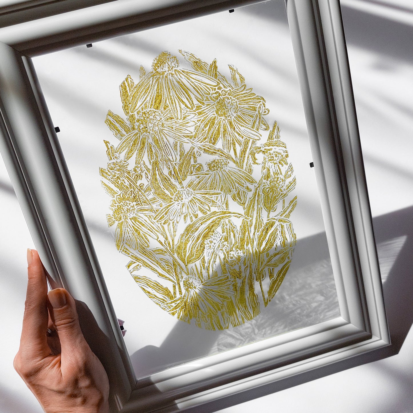 modern botanical echinacea purpurea nature flowers linocut print flexible plexiglass relief monoprint sage green color original artwork window nook decor hallway wall art rustic linogravure floral lino one of a kind cottagecore living room self wife gift ideas mother study room laundry room handprint hallway above bed reading nook grandmother present staircase home hostess farmhouse kitchen block bedroom sister printmaking farm sister mom mother new apartment godmother woman dining Entryway