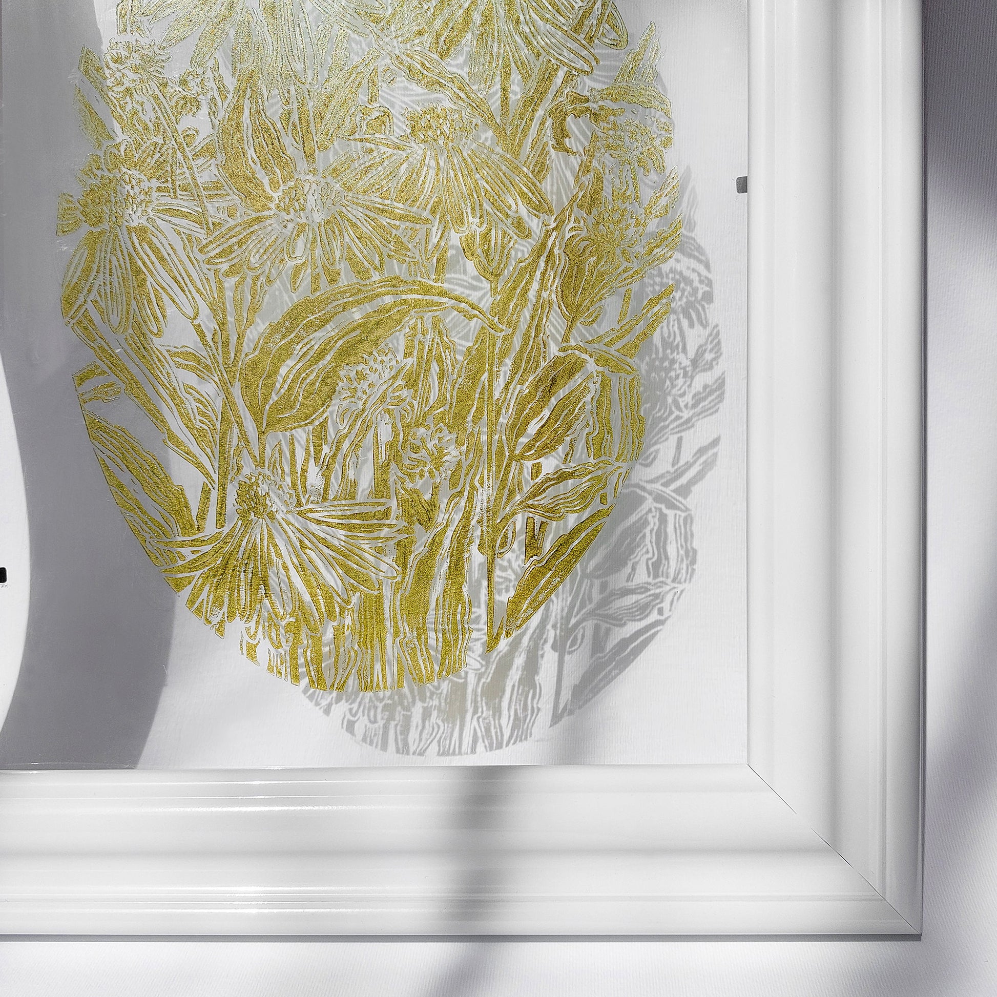 modern botanical echinacea purpurea nature flowers linocut print flexible plexiglass relief monoprint sage green color original artwork window nook decor hallway wall art rustic linogravure floral lino one of a kind cottagecore living room self wife gift ideas mother study room laundry room handprint hallway above bed reading nook grandmother present staircase home hostess farmhouse kitchen block bedroom sister printmaking farm sister mom mother new apartment godmother woman dining Entryway