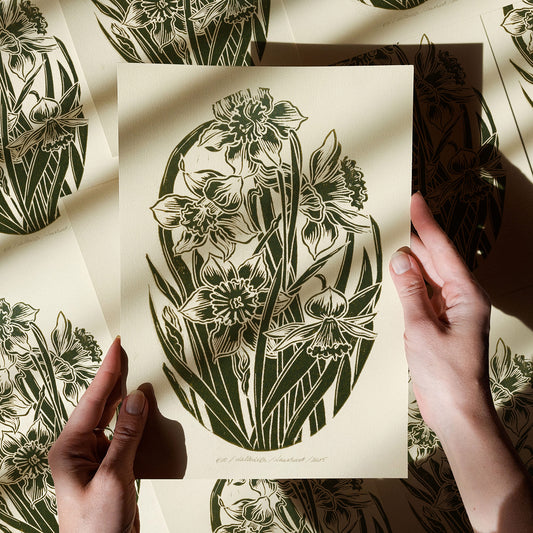 sage green color vintage daffodil flowers linocut print chateaucore original artwork cottagecore living room wall art floral lino printmaking linogravure nature lover gift mother christmas farmhouse bedroom botanical grandmother hostess thank you new apartment for professor home office workspace handmade educational beige rustic farm retro room dining entryway kitchen dorm mom wife woman sister girlfriend godmother apartment thoughtful Handprinted Present Gratitude xmas